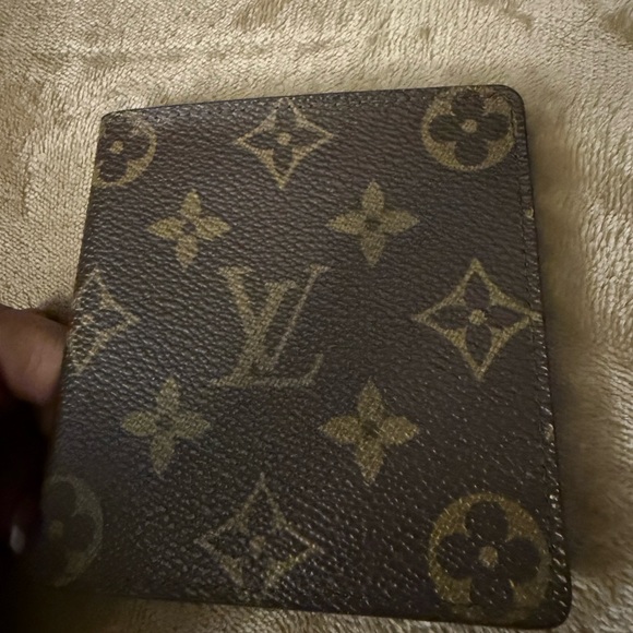 Louis Vuitton Classic Monogram Card Holder